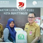 Pemko Salurkan Bantuan Beras CPP Periode Oktober 2024 untuk 4876 KK