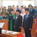 Pimpinan Dewan Perwakilan Rakyat Daerah (DPRD) Kabupaten Tanah Diambil Sumpah dan Janjinya