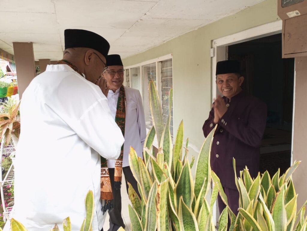 Buya Marfendi : tingkatkan fungsi dan peran Ninik mamak beserta ulama dalam menyelesaikan permasalahan kota Bukittinggi