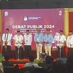 Paslon Ramlan – Ibnu tenang dan menguasai data,debat pertama KPU Pilkada Bukittinggi 2024 sukses