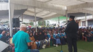 Pasca debat pamungkas KPU Bukittinggi,kampanye Paslon nomor 4 Ramlan – Ibnu di Pulai Anak air dibanjiri warga