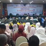 Dr.H.Suir Syam.M.Kes Eks Anggota DPR RI Hadiri 205 Wisuda Universitas Prima Nusantara