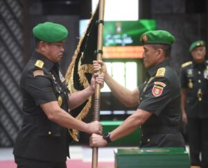 Kasad Pimpin Serah Terima Delapan Jabatan Strategis di TNI AD