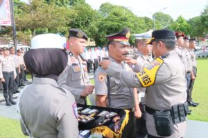 39 Personil Polres Payakumbuh Menerima Kenaikan Pangkat, Wakapolres Menyandang Pangkat AKBP