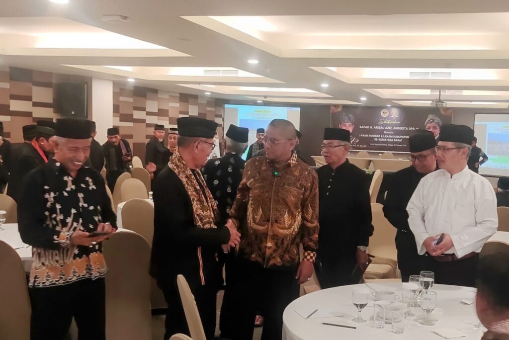 Terima pinangan Dewan Pendiri IKM, H. Arisal Aziz Presiden Indah Group siap dicalonkan mejadi Ketua Umum Ikatan Keluarga Minang