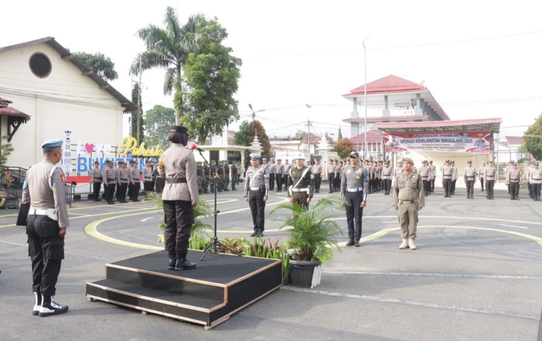 Polresta Bukittinggi Gelar Apel Pasukan Operasi Keselamatan 2025,Sebagai Upaya Tumbuhkan Kesadaran Tertib Berlalu Lintas