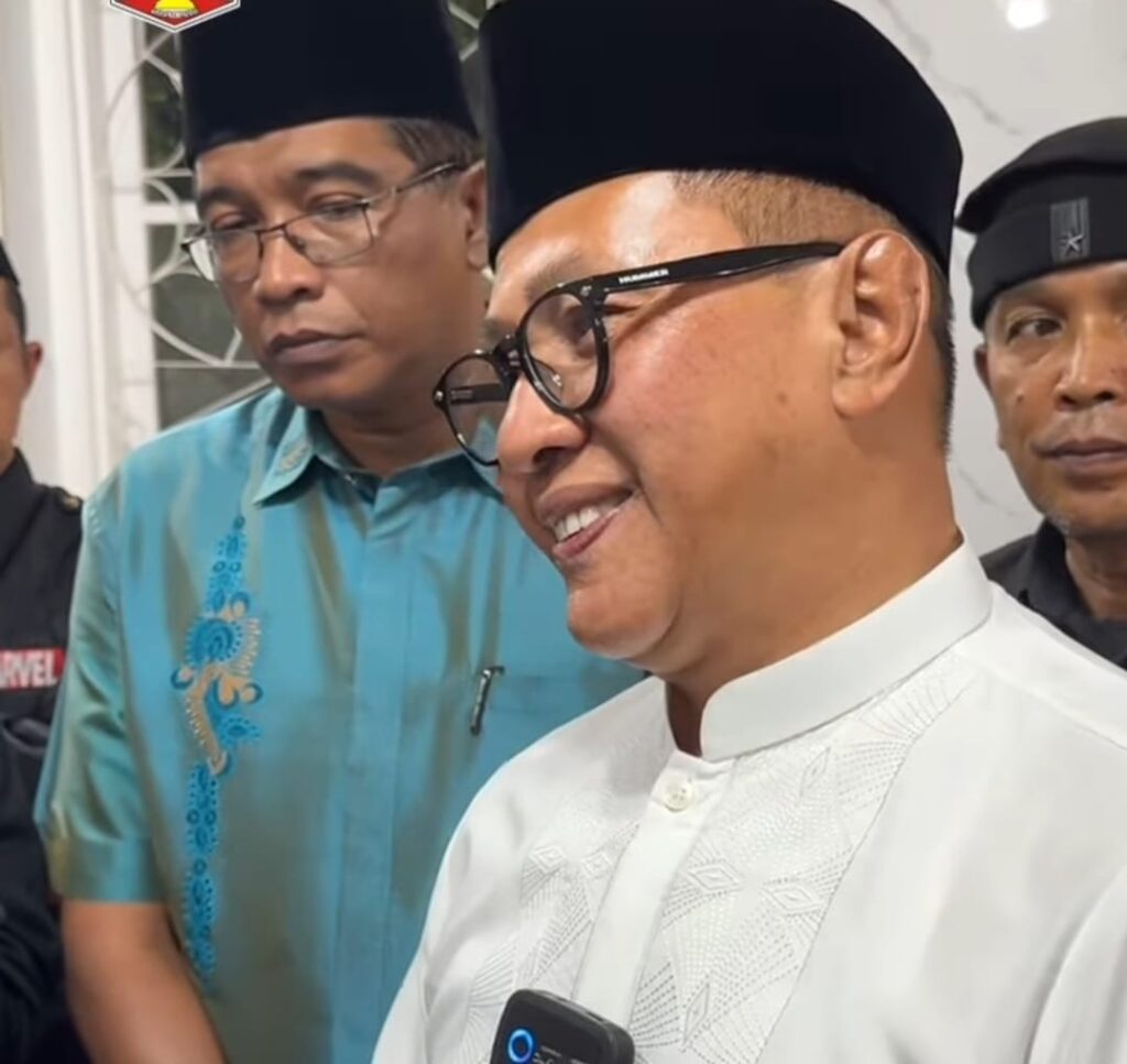 Wako Ramlan,: “Mobil dinas yang digadaikan oknum anggota DPRD sudah saya bersihkan dan amankan di rumah dinas,yang lain kita kejar !”.