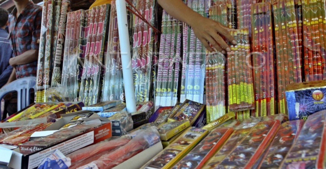 Maraknya Pedagang Petasan Saat Bulan Ramadhan, Polisi Diminta Untuk Menertibkan