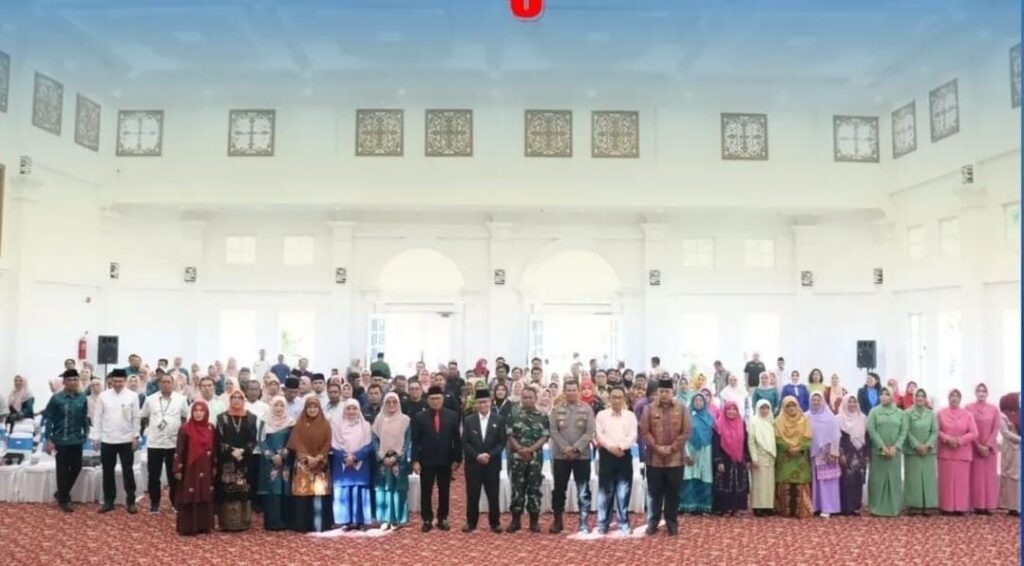 Wali Kota Bukittinggi Kukuhkan Pengurus Dekranasda, GOW, Forikan dan LKKS 2025-2030