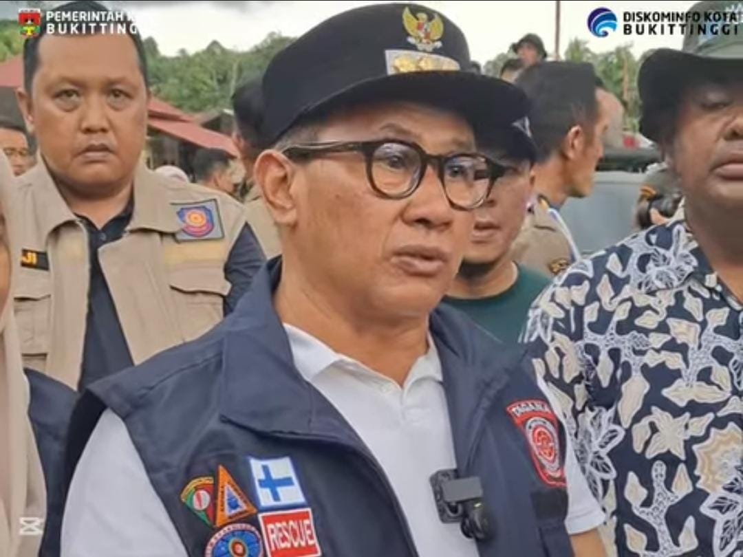 Walikota Bukittinggi Pimpin Penyaluran Bantuan ke Salareh Aia Palembayan, Implementasi Kepemimpinan Situasional