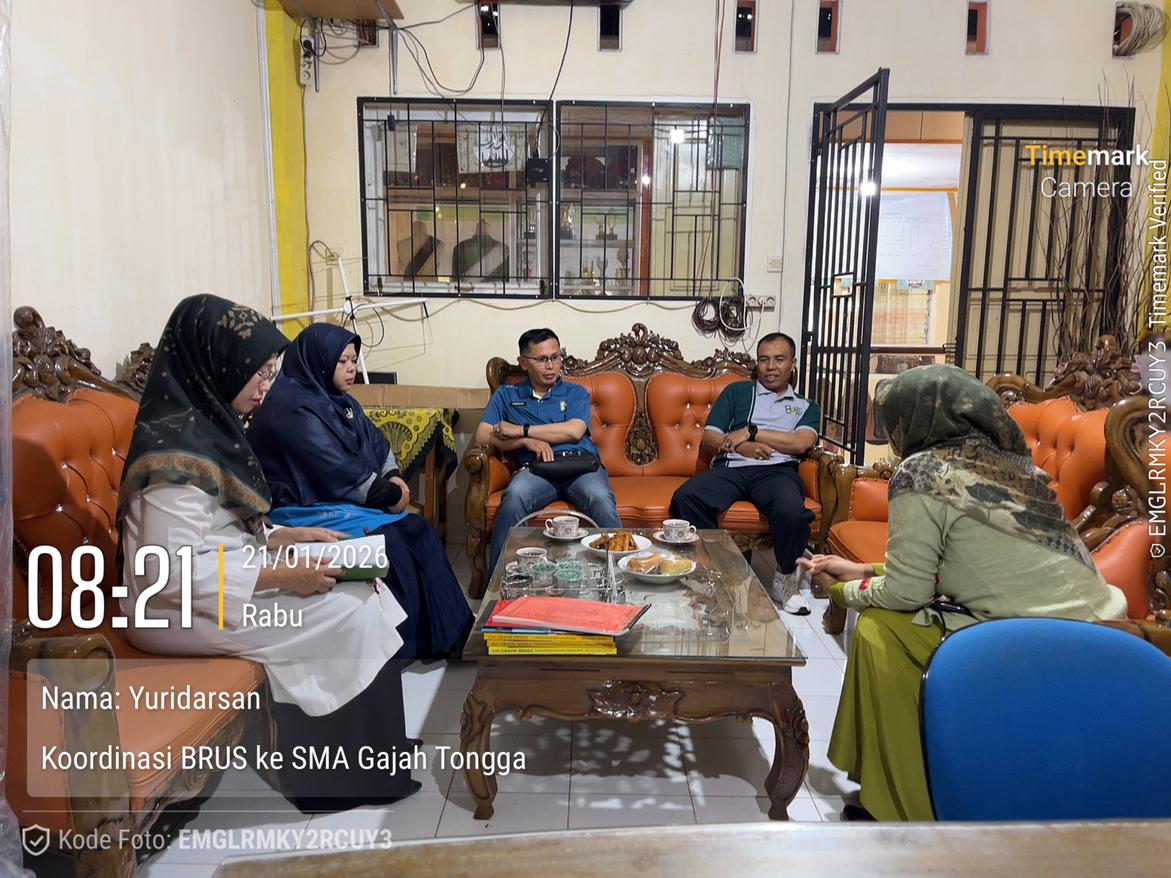 KUA Guguk Panjang Gandeng SMK Gajah Tongga Bukittinggi Perkuat Karakter Siswa melalui Program BRUS