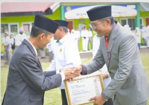 Jejak Langkah Zulfadhli Alfa Nakhodai MAN 1 Bukittinggi Menuju Madrasah Unggul