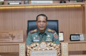 Jelang Sekolah Radjo Baralek Gadang Ke-170, Kolonel (Arm) Azhari Figur Tenang Tampek Batanyo Diantara Alumni 96 SMA Negeri 2 Birugo