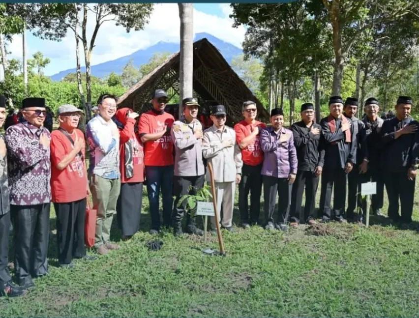 Peringati 100 Tahun Jam Gadang, 1.000 Pohon Ditanam di Tabiang Barasok