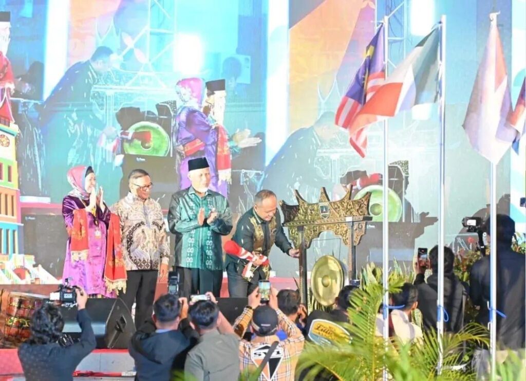 Welcome Dinner IMLF 2026 Buka Rangkaian Peringatan 100 Tahun Jam Gadang