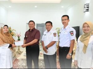 Wako Ramlan Lepas Dua Kafilah Bukittinggi Ikuti MTQ Nasional Korpri ke-8 di Makassar