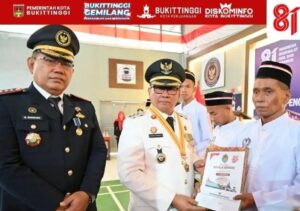 Hut RI ke-81 Bawa Harapan Baru, 377 Warga Binaan Bukittinggi Terima Remisi, 4 Orang Bebas