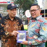 Pemko Bukittinggi Terima Bantuan 50 Tong Sampah dari Gebu Minang file_000000008ef4820ca2ab149a584b1e36