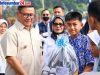 Wako Serahkan Bantuan Perlengkapan Murid Baru untuk 3.619 Siswa SD-SMP Bukittinggi 15e3e813-939d-450c-a3af-d3d49ba8d607