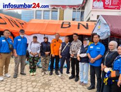 Dari Bukittinggi SMSI dan MAN 1 Turun Gunung Bantu Korban Galodo Solok